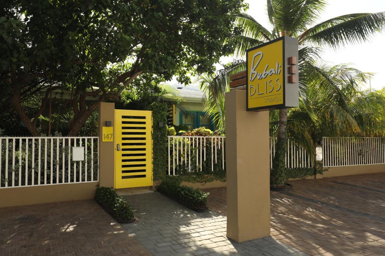 Bubali Bliss Studios Palm Beach Extérieur photo
